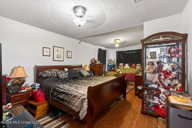 514 Bookter Street, Bay Saint Louis, MS 39520