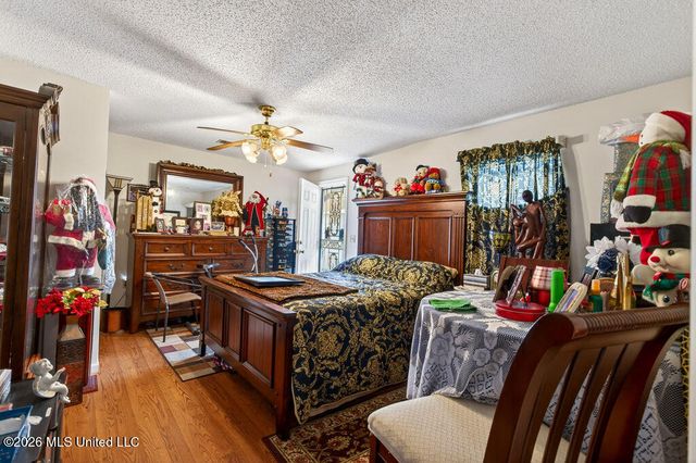 514 Bookter Street, Bay Saint Louis, MS 39520