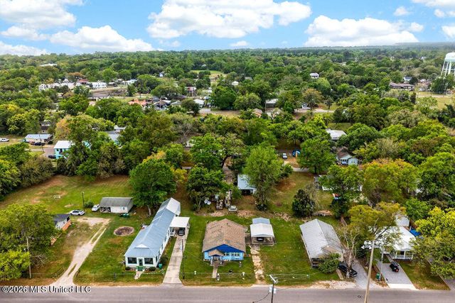 514 Bookter Street, Bay Saint Louis, MS 39520