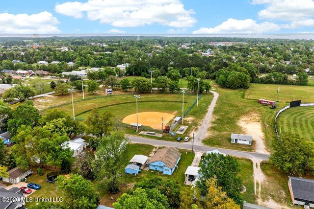 514 Bookter Street, Bay Saint Louis, MS 39520