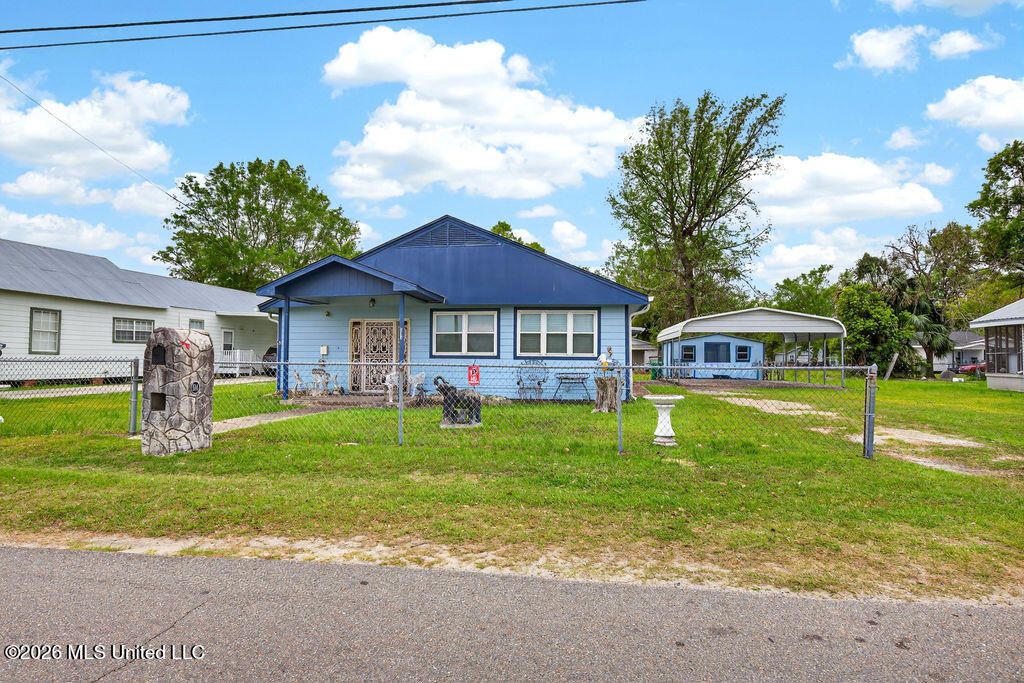 514 Bookter Street, Bay Saint Louis, MS 39520