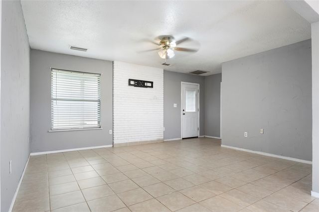 1106 Hcr 1414, Covington, TX 76636