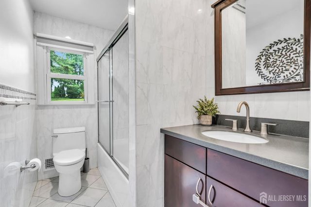 3 Packard Road, East Brunswick, NJ 08816