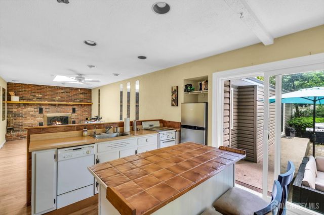 3 Packard Road, East Brunswick, NJ 08816