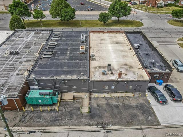 22015 Outer Drive, Dearborn, MI 48124