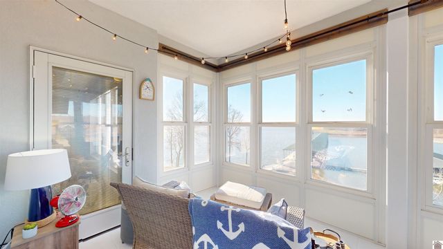 560 Moon Bay Dr. Unit 6, Kuttawa, KY 42055