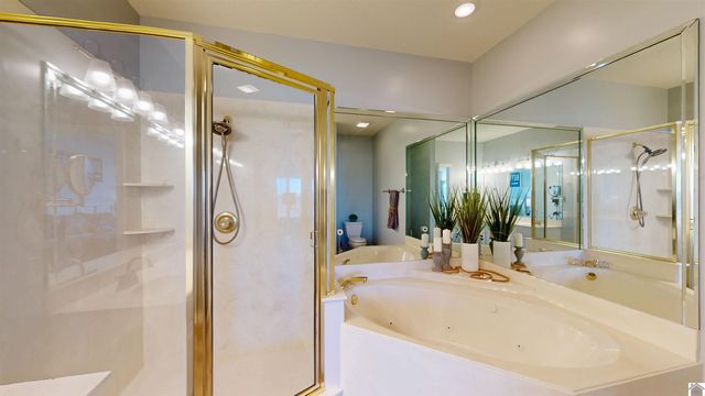 560 Moon Bay Dr. Unit 6, Kuttawa, KY 42055