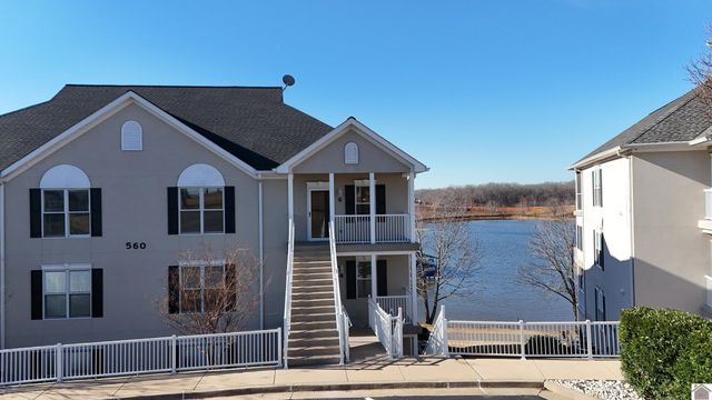 560 Moon Bay Dr. Unit 6, Kuttawa, KY 42055
