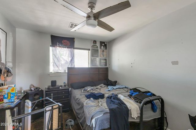 2065 E 3RD Drive, Mesa, AZ 85204