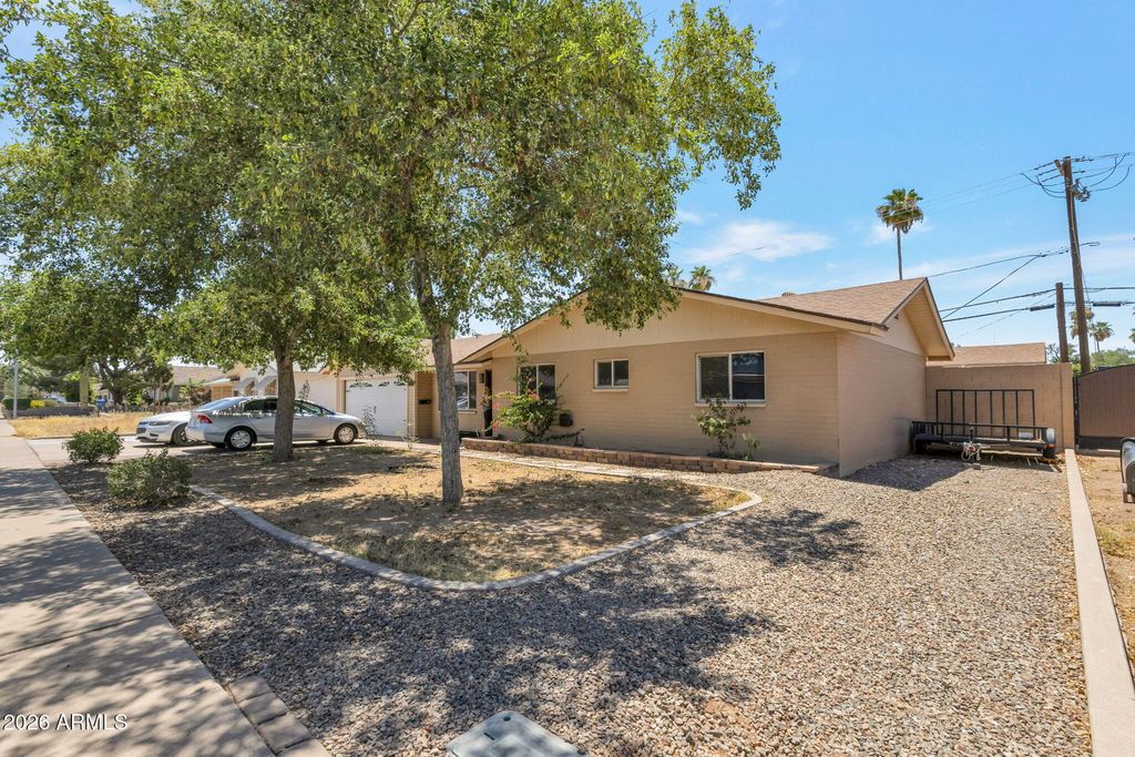 2065 E 3RD Drive, Mesa, AZ 85204 — photo 2