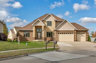 4124 139th Street, Urbandale, IA 50323