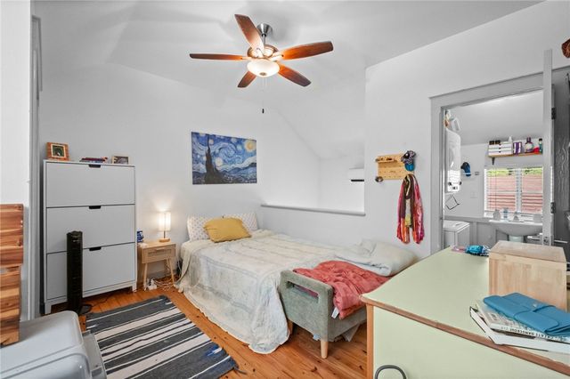 247 S Gregg Avenue, Fayetteville, AR 72701