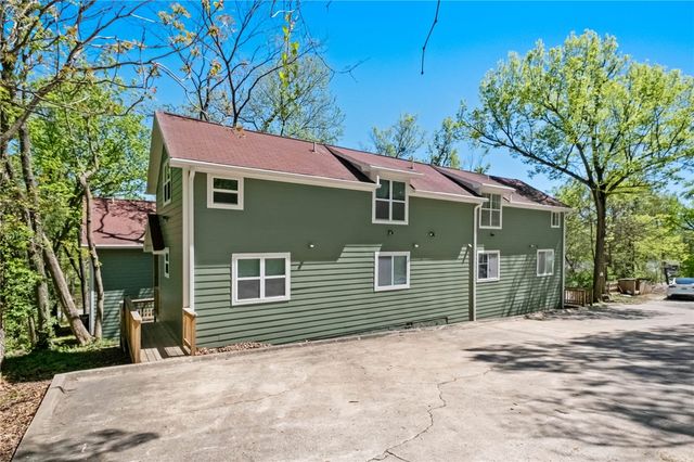 247 S Gregg Avenue, Fayetteville, AR 72701