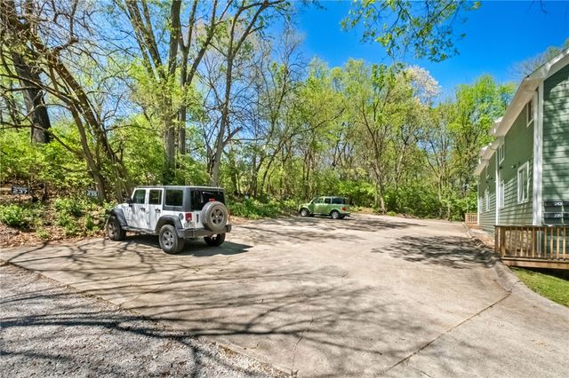 247 S Gregg Avenue, Fayetteville, AR 72701