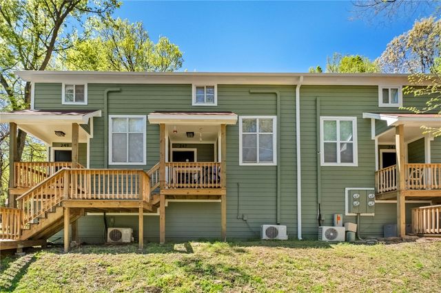 247 S Gregg Avenue, Fayetteville, AR 72701