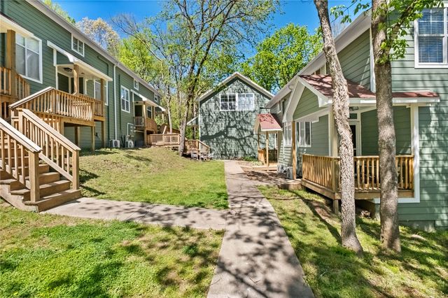 247 S Gregg Avenue, Fayetteville, AR 72701