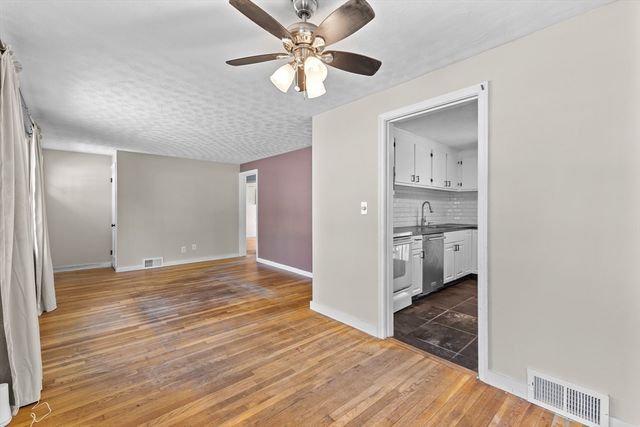 42 Woodway Drive, Shrewsbury, MA 01545
