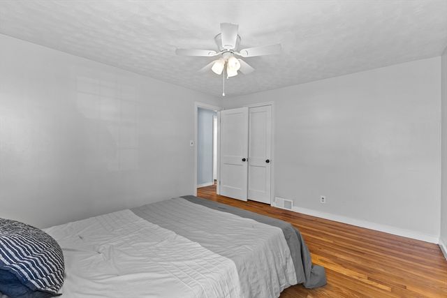42 Woodway Drive, Shrewsbury, MA 01545