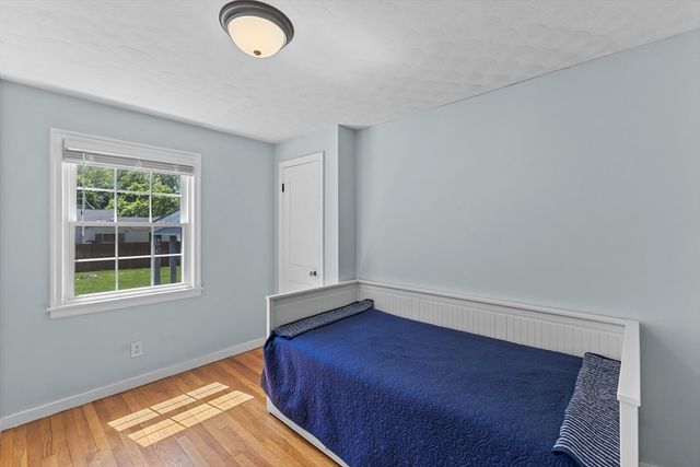 42 Woodway Drive, Shrewsbury, MA 01545