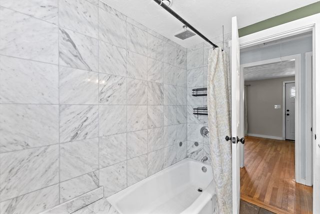 42 Woodway Drive, Shrewsbury, MA 01545