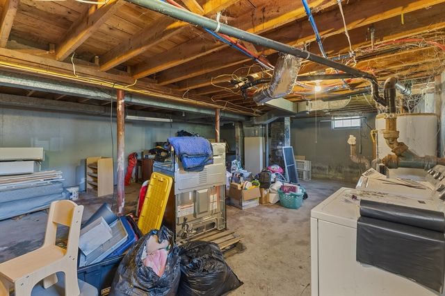 42 Woodway Drive, Shrewsbury, MA 01545