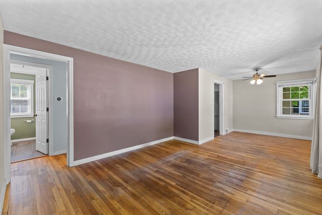 42 Woodway Drive, Shrewsbury, MA 01545