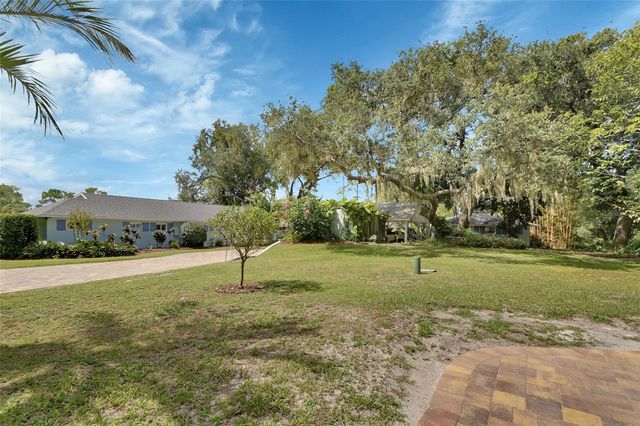 1326 TRAIL BY THE LAKE, Deland, FL 32724