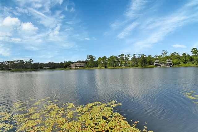 1326 TRAIL BY THE LAKE, Deland, FL 32724