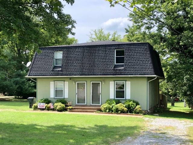 1140 E Main St, Gallatin, TN 37066