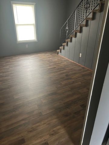 1140 E Main St, Gallatin, TN 37066