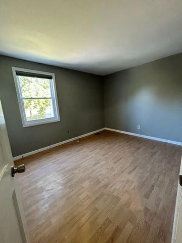 1140 E Main St, Gallatin, TN 37066