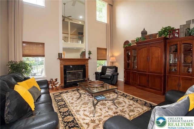 7068 Periwinkle Drive, Macungie Boro, PA 18062