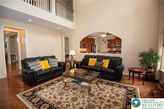 7068 Periwinkle Drive, Macungie Boro, PA 18062