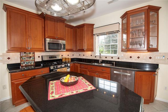 7068 Periwinkle Drive, Macungie Boro, PA 18062