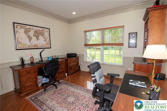 7068 Periwinkle Drive, Macungie Boro, PA 18062
