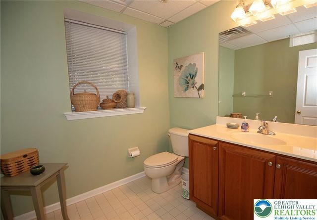 7068 Periwinkle Drive, Macungie Boro, PA 18062