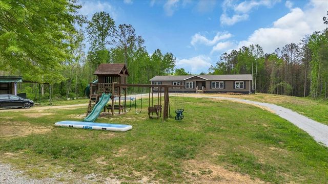 195 Roddy Springs Rd, Tracy City, TN 37387