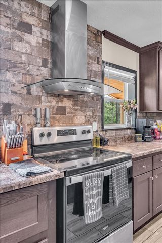 195 Roddy Springs Rd, Tracy City, TN 37387