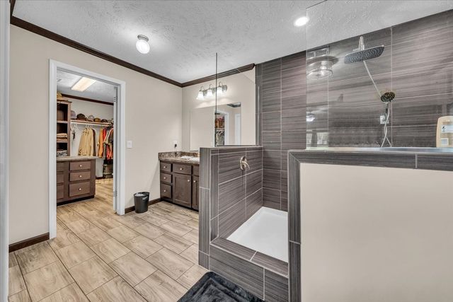 195 Roddy Springs Rd, Tracy City, TN 37387