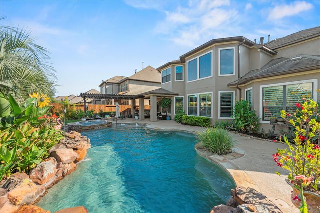 10507 Grace Hollow Drive, Cypress, TX 77433