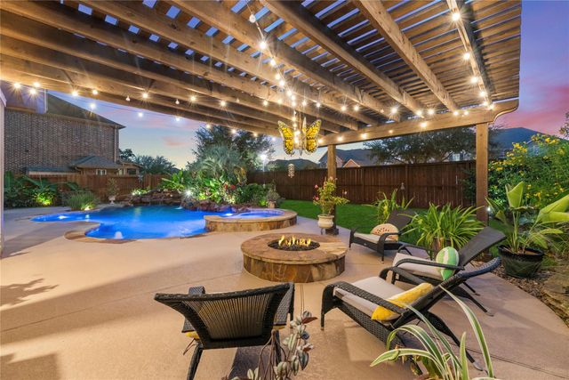 10507 Grace Hollow Drive, Cypress, TX 77433