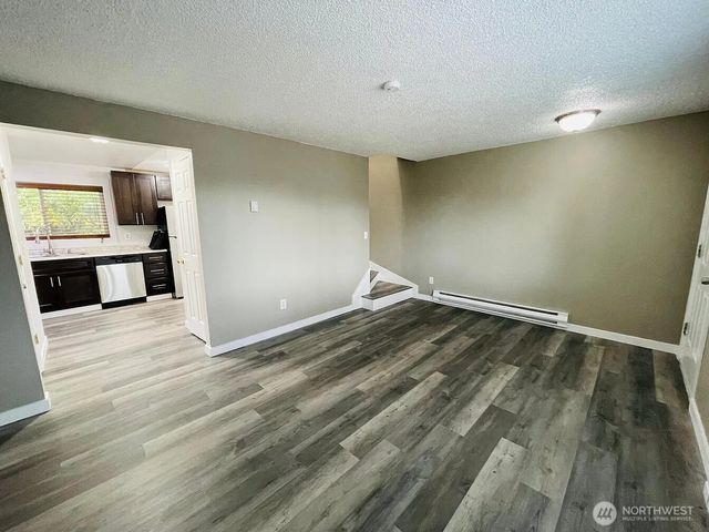 10603 - 10605 10th Avenue Ct S, Tacoma, WA 98444