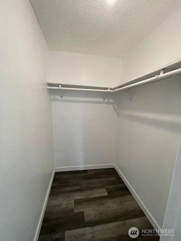 10603 - 10605 10th Avenue Ct S, Tacoma, WA 98444