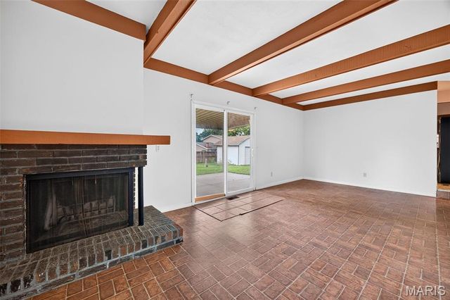 620 Lime Rock Drive, St Charles, MO 63304