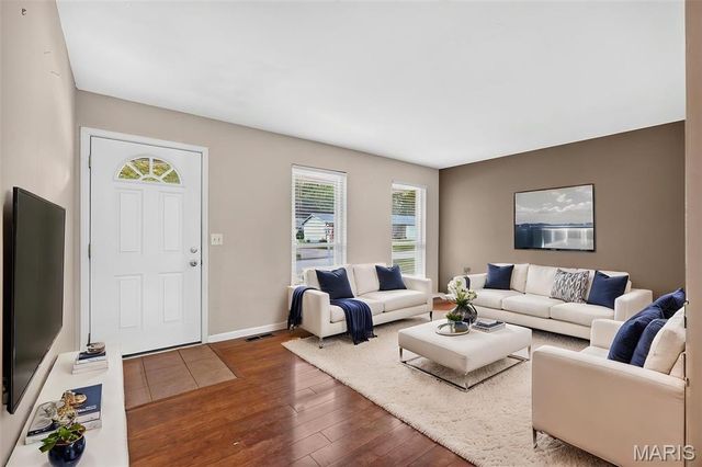 620 Lime Rock Drive, St Charles, MO 63304