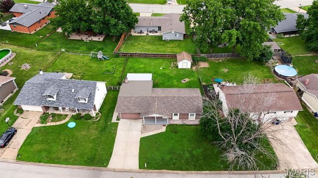 620 Lime Rock Drive, St Charles, MO 63304