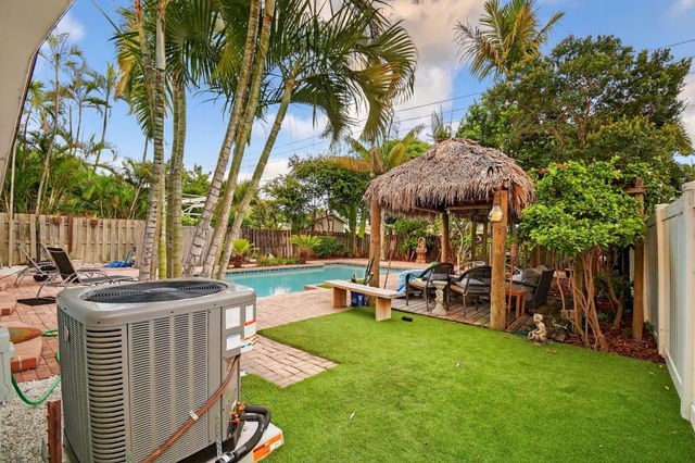 1606 NE 15th Avenue 1606, Fort Lauderdale, FL 33305