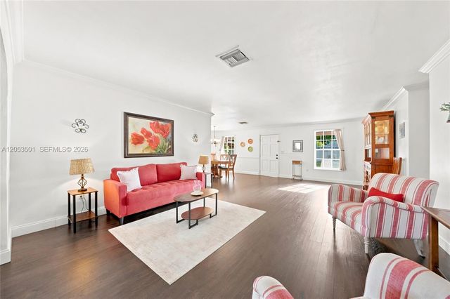 15425 N Miami Ave, Miami, FL 33169