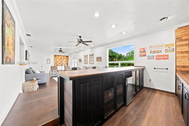 15425 N Miami Ave, Miami, FL 33169