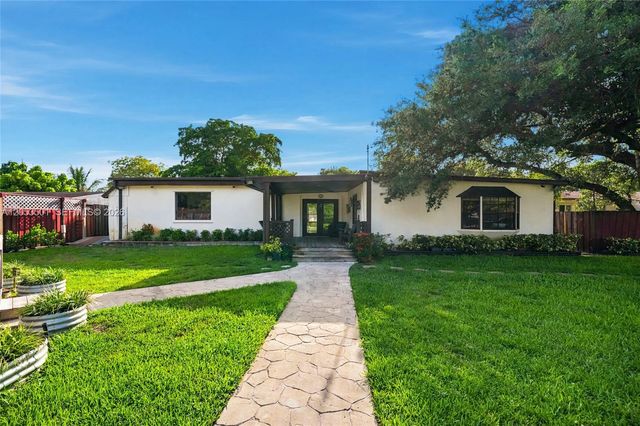 15425 N Miami Ave, Miami, FL 33169